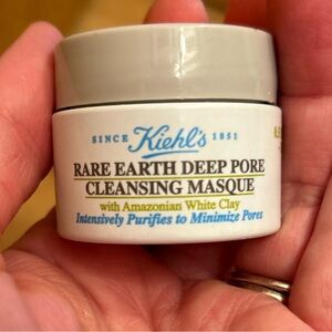Kiehls Rare Earth Deep Pore Cleansing Masque